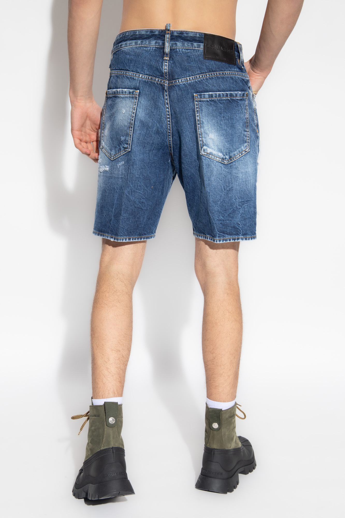 Short best sale dsquared2 jeans